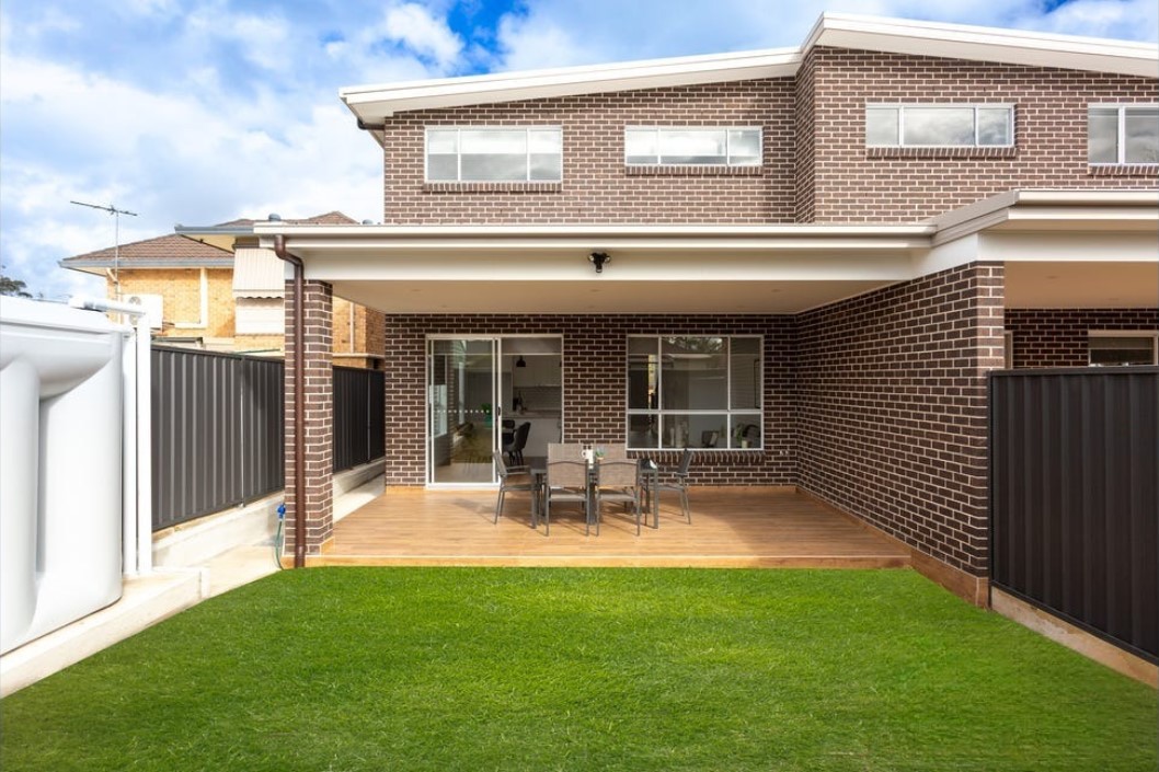 Picnic Point Backyard